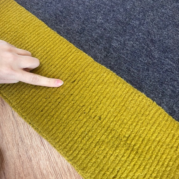 COS Wool Mohair Colorblock Skirt Size Medium Gray Pull On Pencil Stretch # - Picture 6 of 11